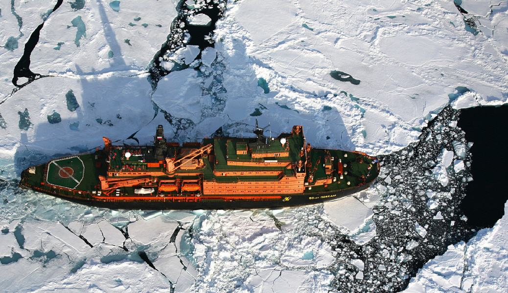 Nordpol-Expedition auf einem russischen Eisbrecher