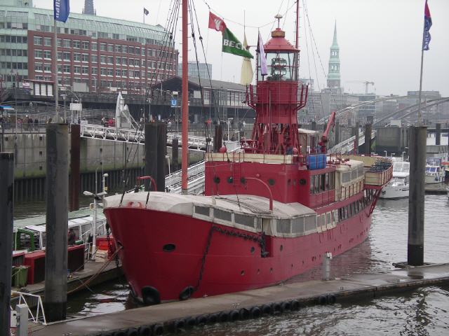 Feuerschiff im Hamburger Hafen