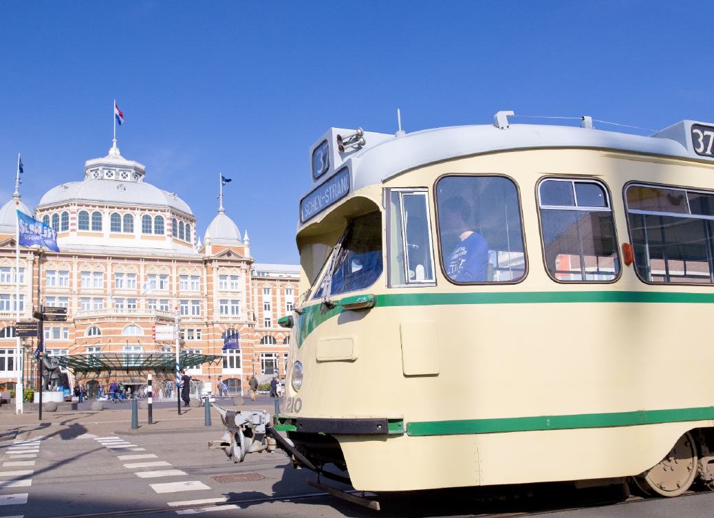 Tourist Tram verbindet Den Haag und Scheveningen