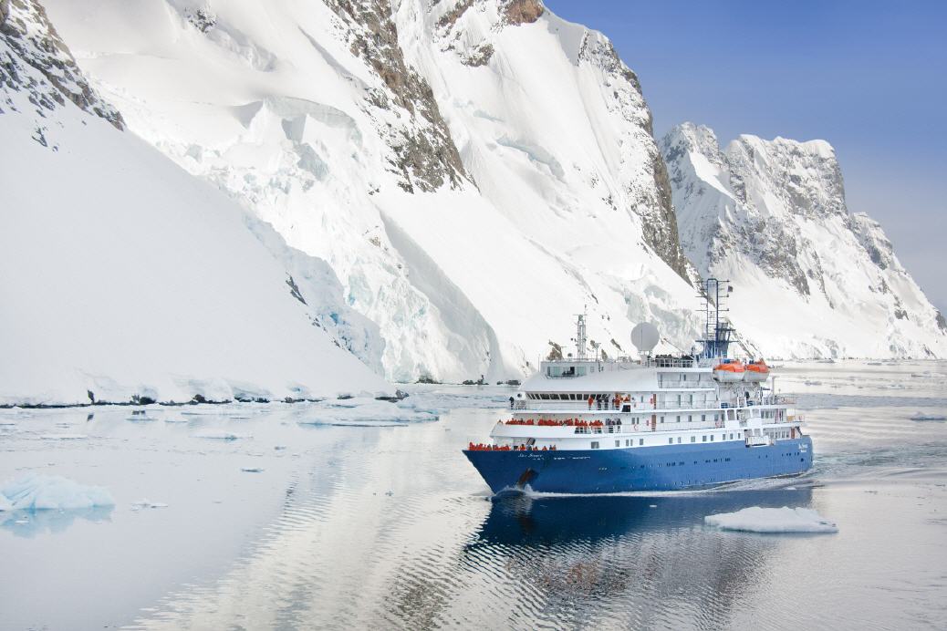 Nordpol-Expedition auf dem stärksten Eisbrecher