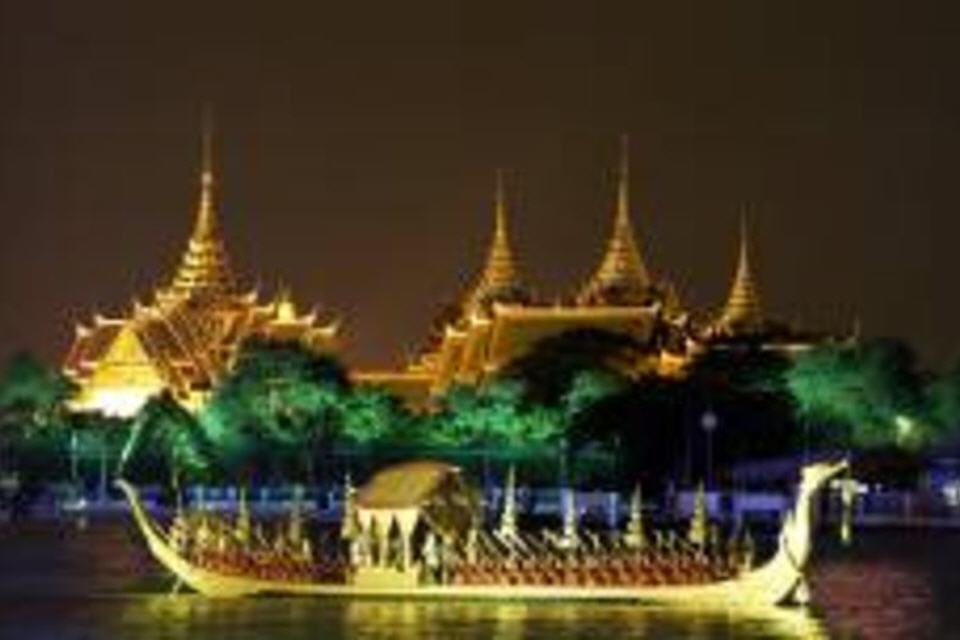 Thailand: Königliche Schiffsprozession in Bangkok