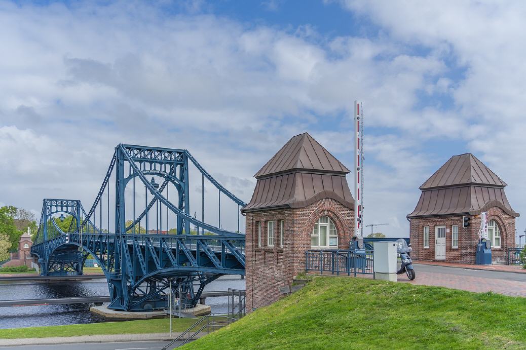 Kaiser-Wilhelm-Brücke - Wilhelmshavens Wahrzeichen